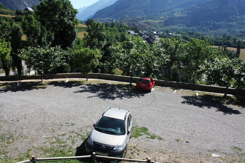 La Llardana Vendégház Benasque Kültér fotó